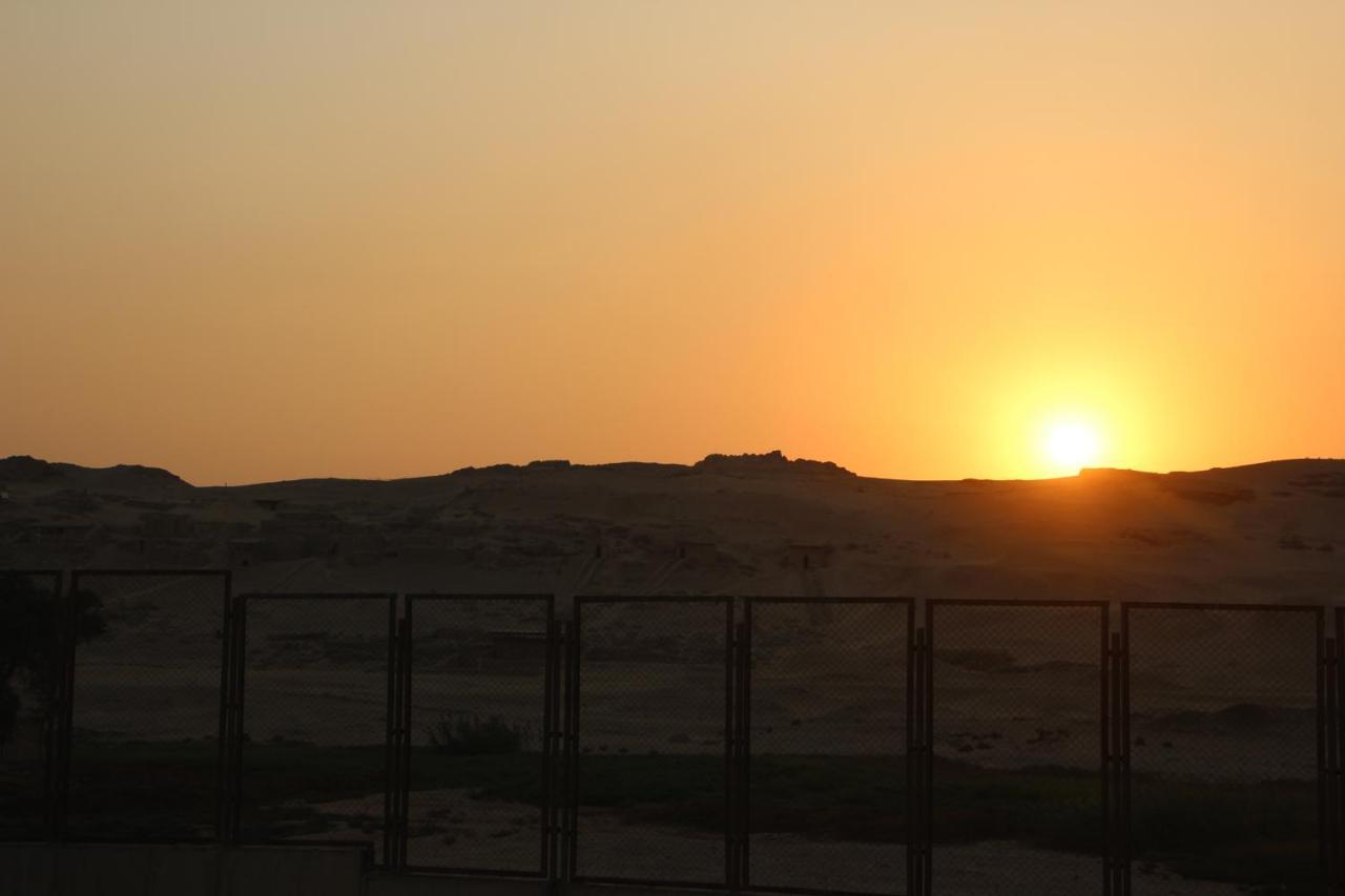 Farida Pyramids Boutique Hotel Kafret el-Gabal Eksteriør bilde