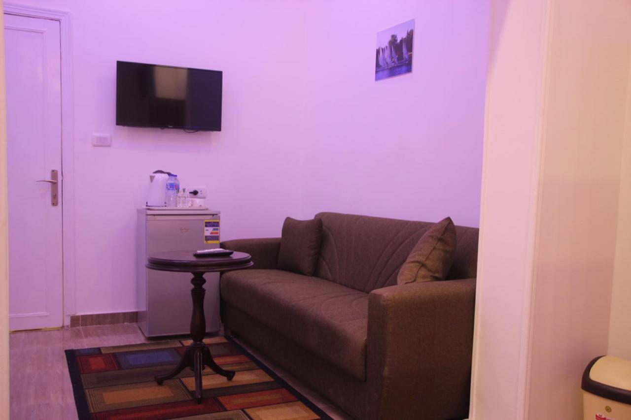 Farida Pyramids Boutique Hotel Kafret el-Gabal Eksteriør bilde