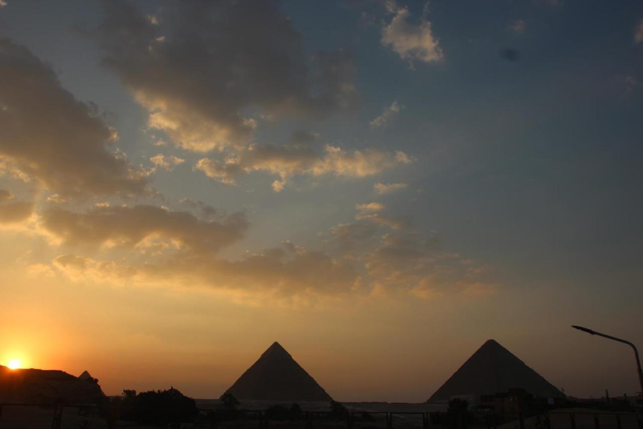 Farida Pyramids Boutique Hotel Kafret el-Gabal Eksteriør bilde