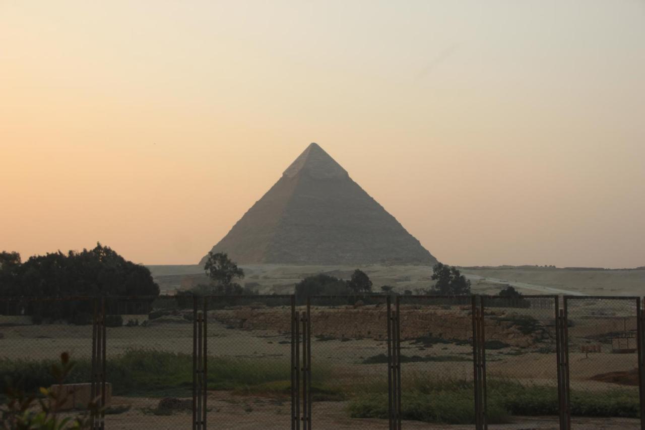 Farida Pyramids Boutique Hotel Kafret el-Gabal Eksteriør bilde
