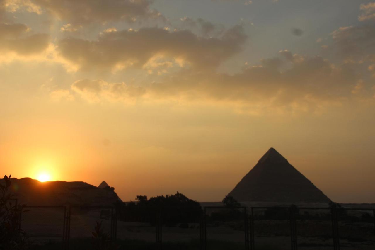 Farida Pyramids Boutique Hotel Kafret el-Gabal Eksteriør bilde