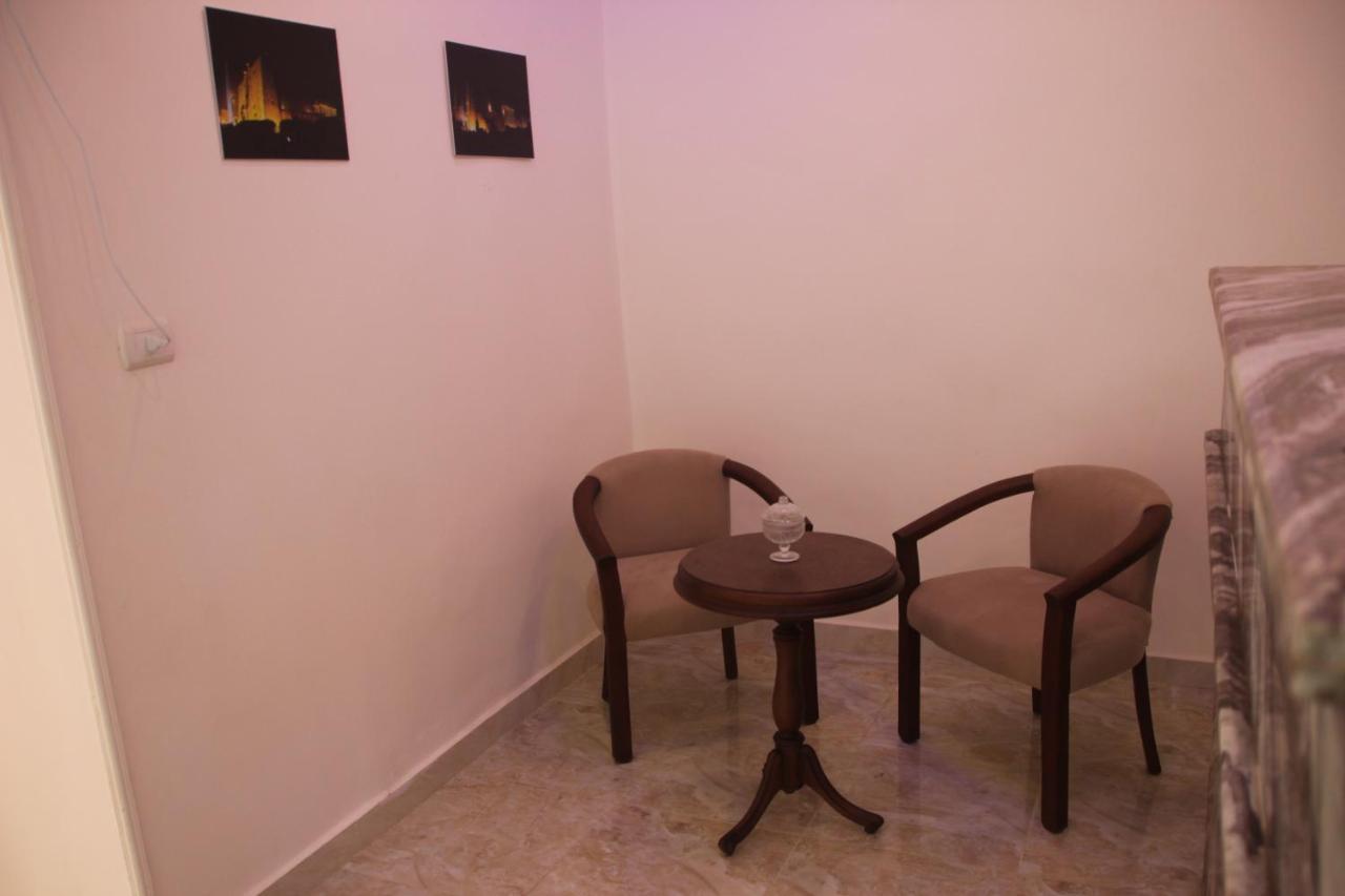 Farida Pyramids Boutique Hotel Kafret el-Gabal Eksteriør bilde