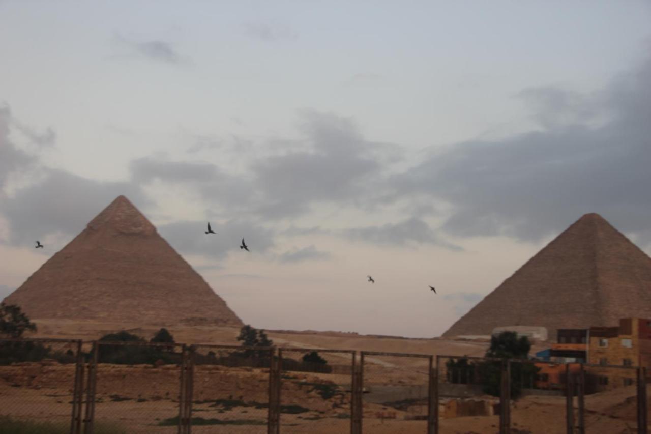 Farida Pyramids Boutique Hotel Kafret el-Gabal Eksteriør bilde