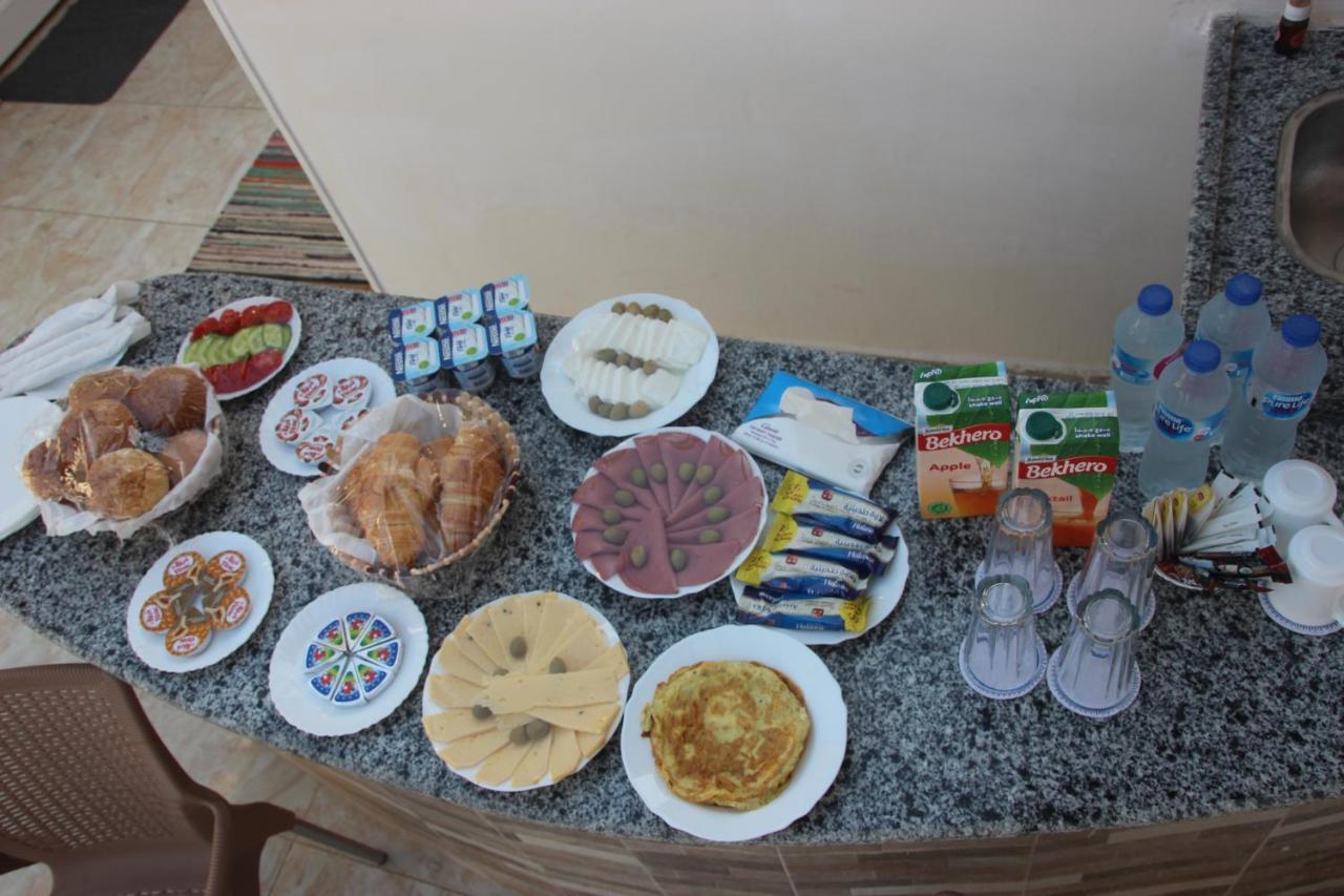 Farida Pyramids Boutique Hotel Kafret el-Gabal Eksteriør bilde